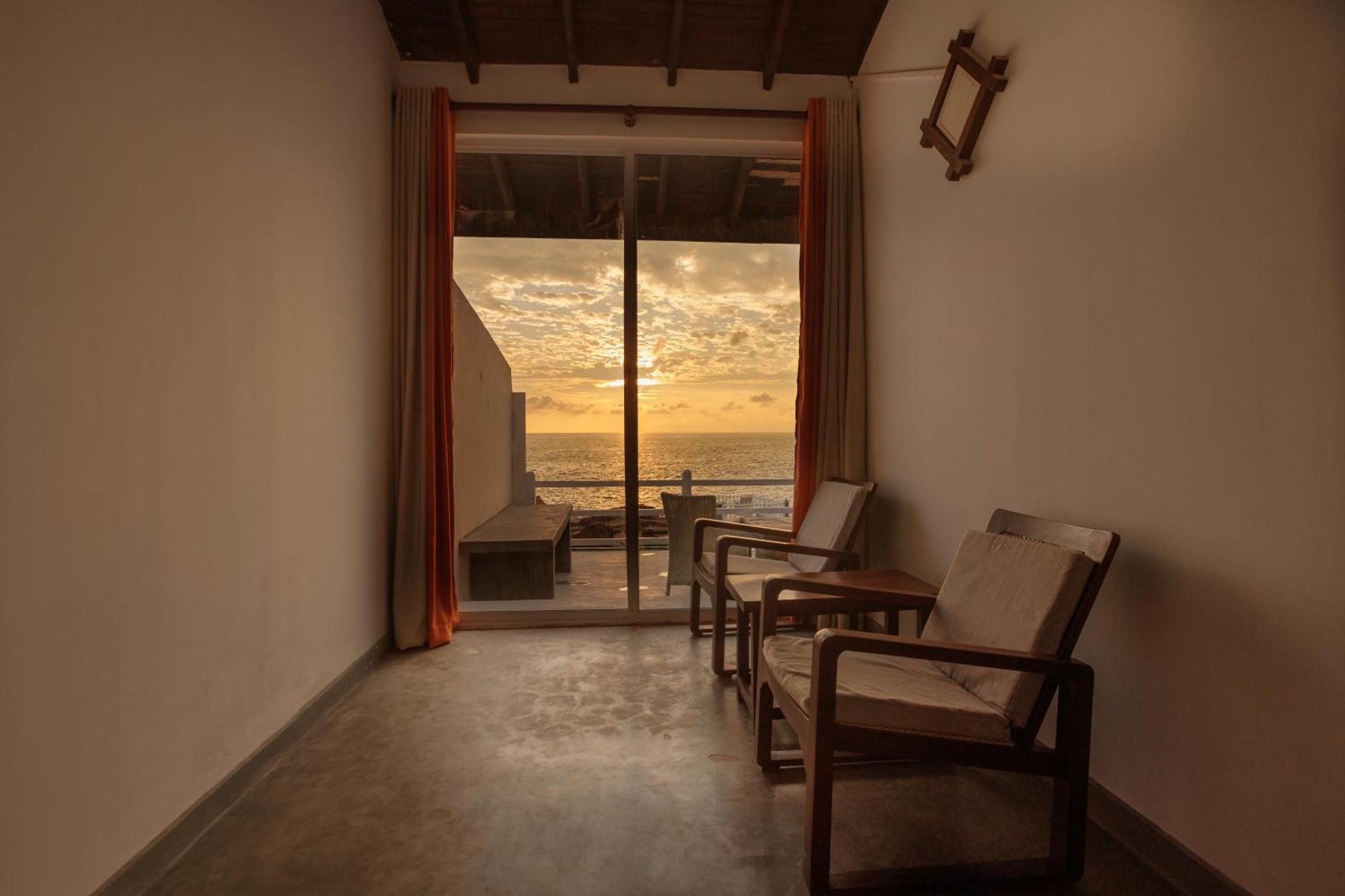 אונה ואטונה Hotel Zeilan Sunset Point מראה חיצוני תמונה