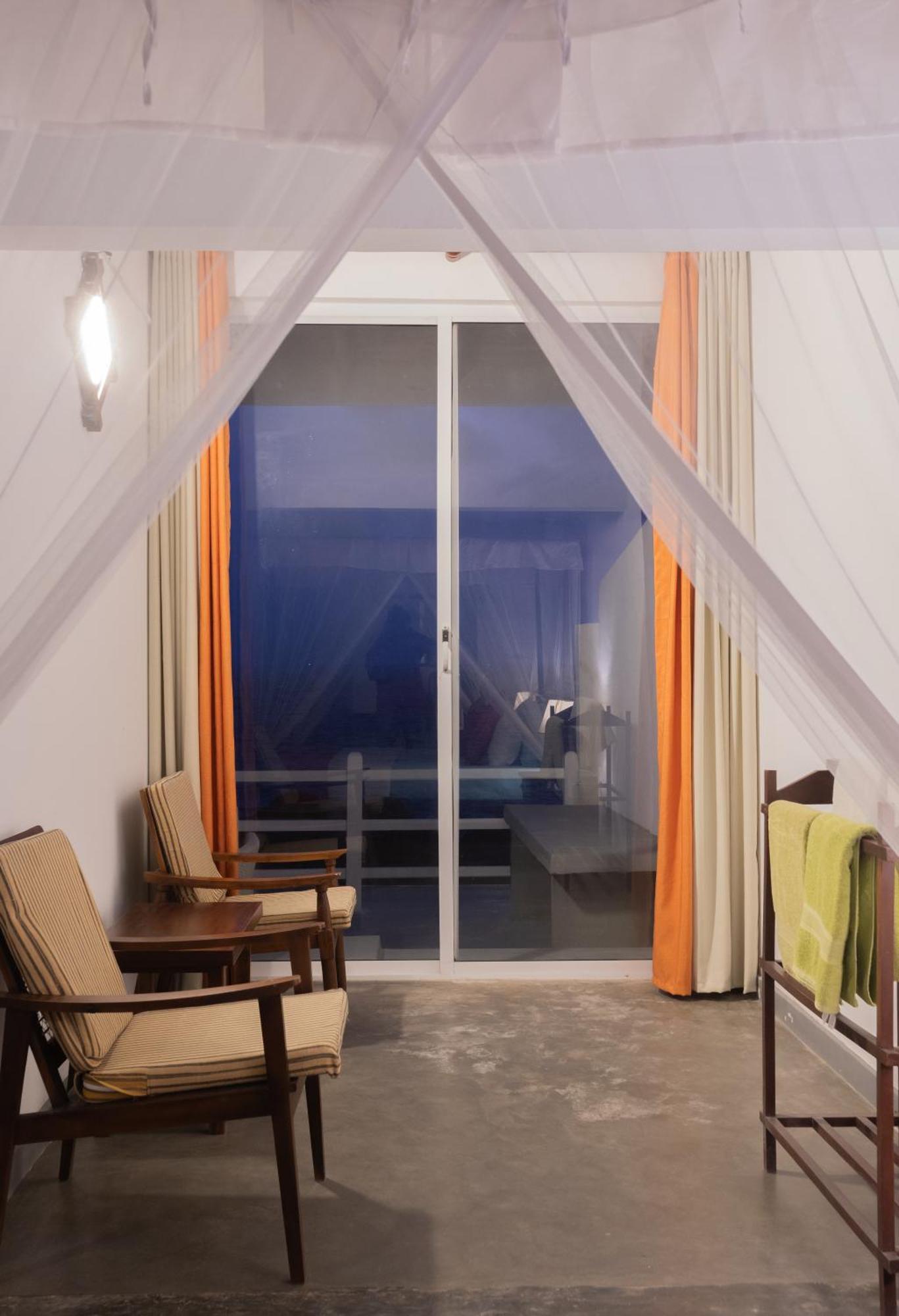אונה ואטונה Hotel Zeilan Sunset Point מראה חיצוני תמונה
