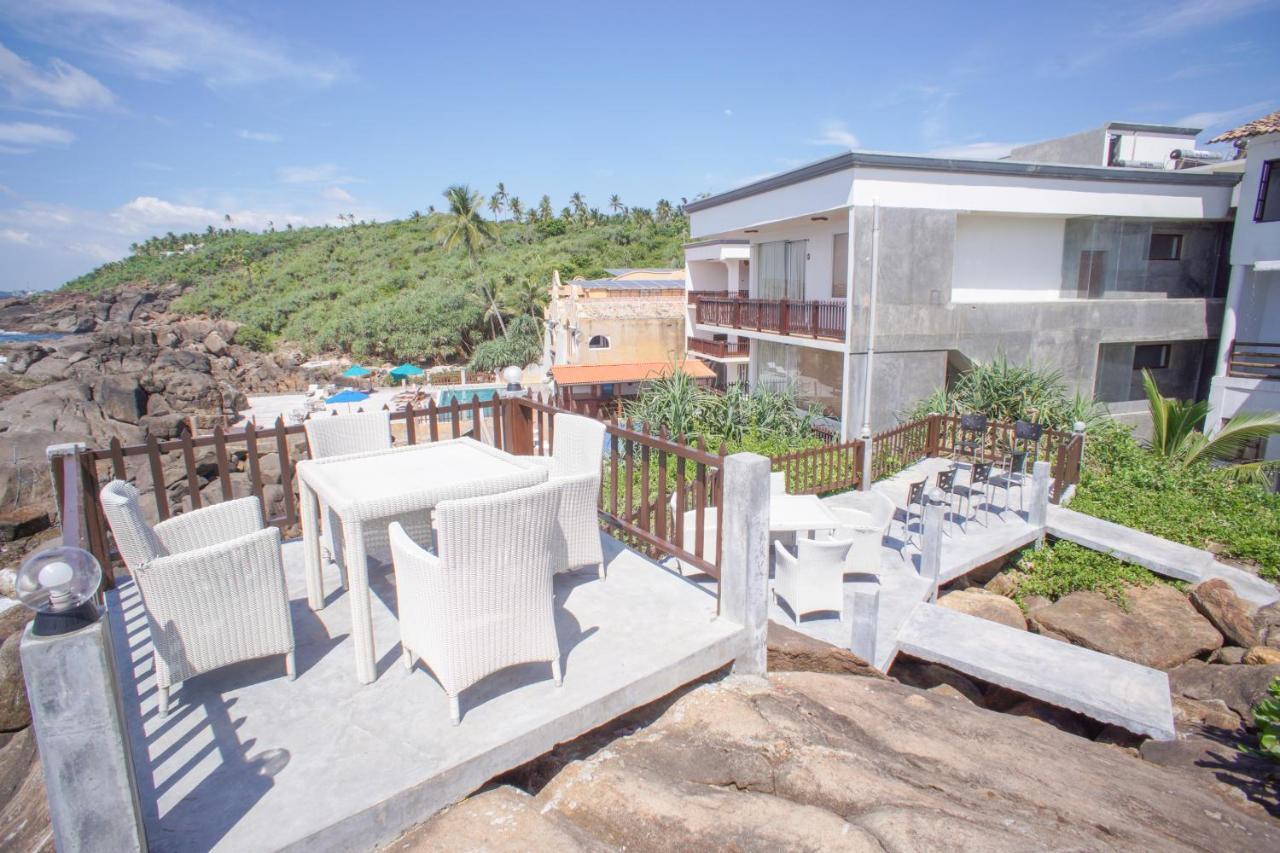 אונה ואטונה Hotel Zeilan Sunset Point מראה חיצוני תמונה